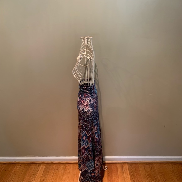 FRUMOS Geometric Print Skirt - Small - Picture 2 of 7